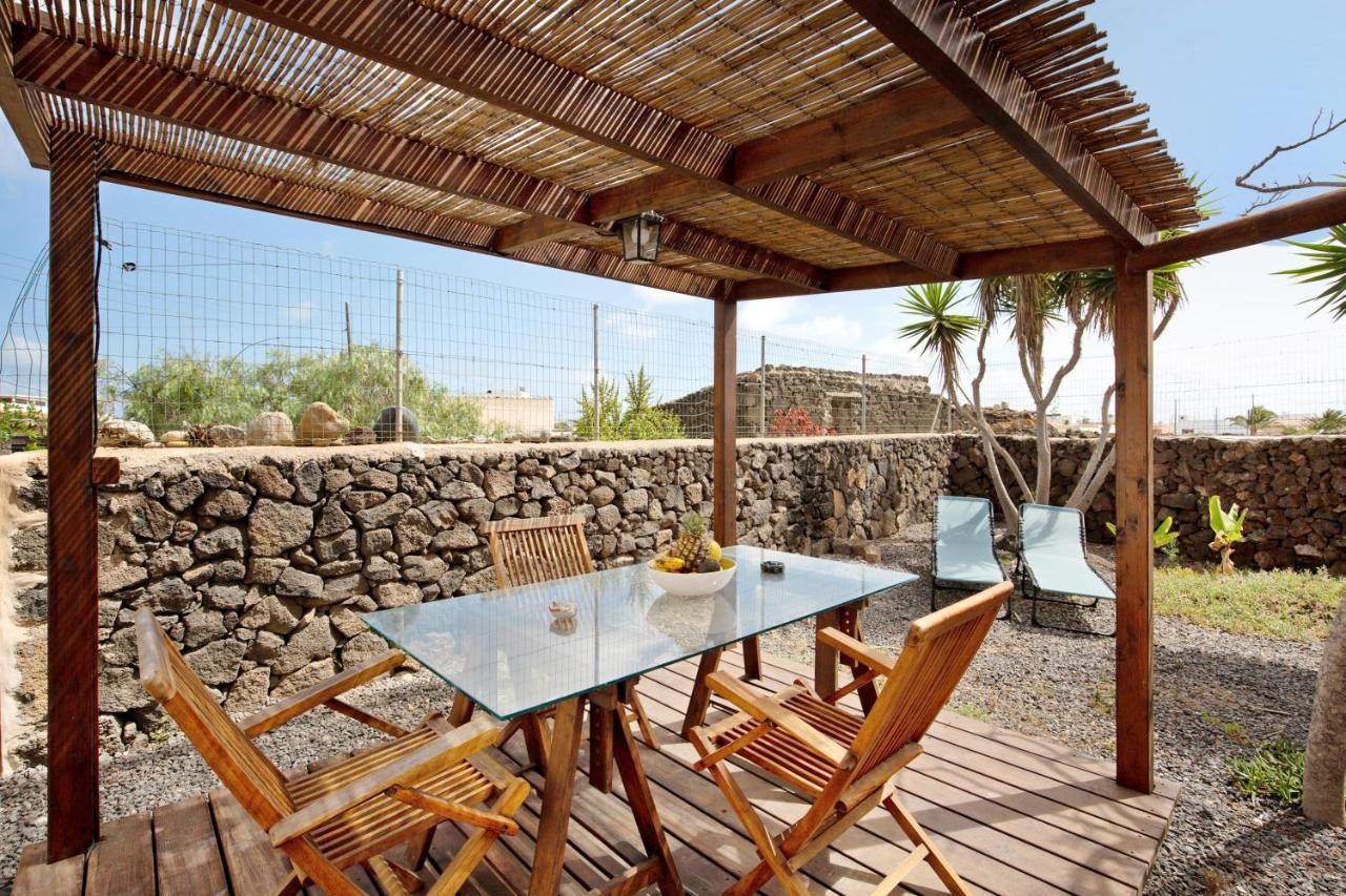 Yukalele 2 Villa Lajares Exterior photo
