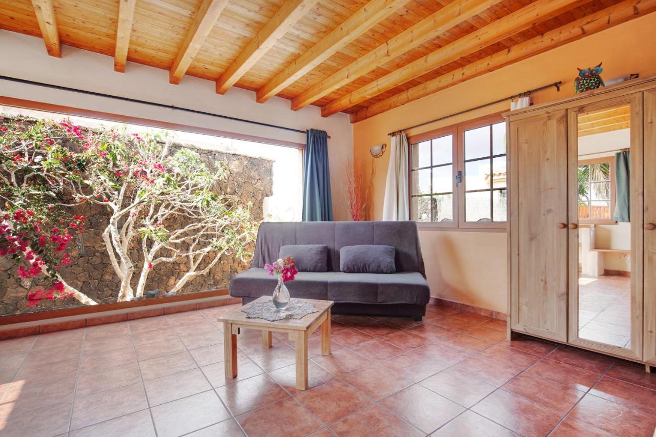 Yukalele 2 Villa Lajares Exterior photo